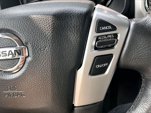 Used 2019 Nissan Titan SV w/ SV Convenience Package AWD/4WD image 24