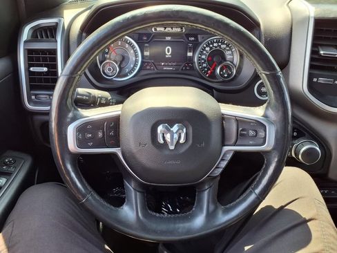 Used 2019 RAM 1500 Big Horn AWD/4WD image 15