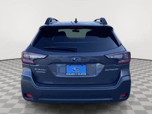 Used 2025 Subaru Outback Premium image 14