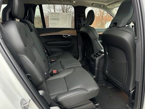 Used 2025 Volvo XC90 T8 Plus w/ Protection Package Premier image 13
