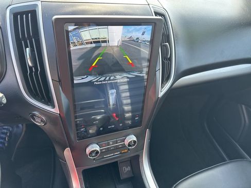 Used 2024 Ford Edge SEL w/ Convenience Package image 19