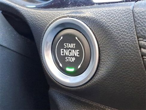 Used 2021 Buick Encore GX Select w/ Sport Touring Package image 22