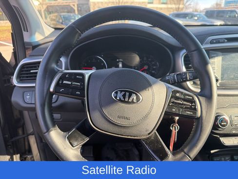 Used 2019 Kia Sorento LX w/ LX V6 Convenience Package image 11