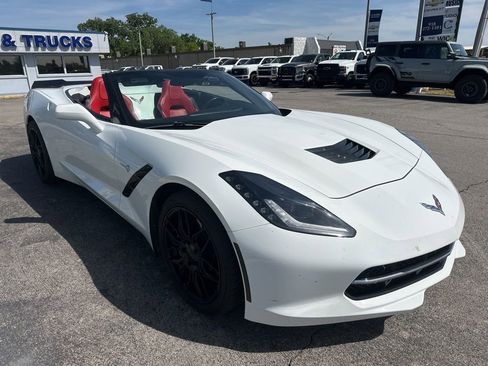 Used 2016 Chevrolet Corvette Stingray Convertible w/ Battery Protection Package image 1