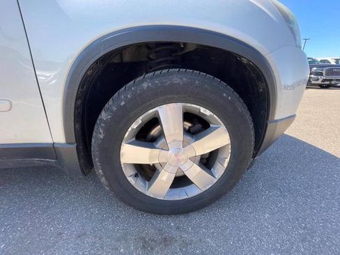 Used 2011 GMC Acadia SLT image 19