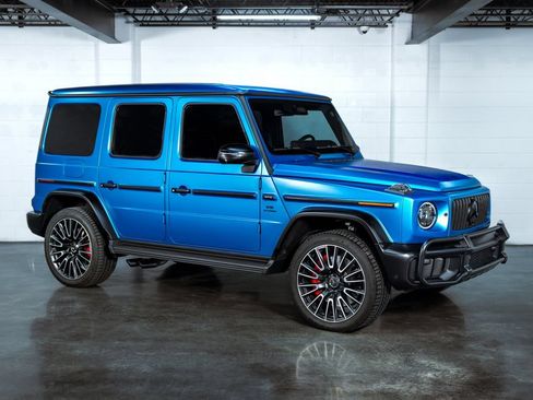 Used 2025 Mercedes-Benz G 63 AMG 4MATIC image 3