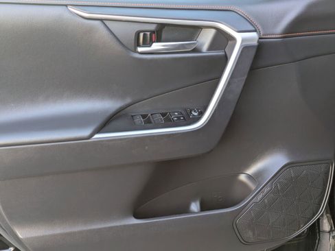 Used 2024 Toyota RAV4 Adventure image 9