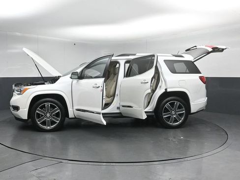 Used 2019 GMC Acadia Denali w/ Technology Package FWD image 57