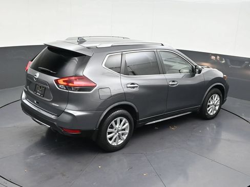Used 2020 Nissan Rogue S w/ Special Edition Package FWD image 21