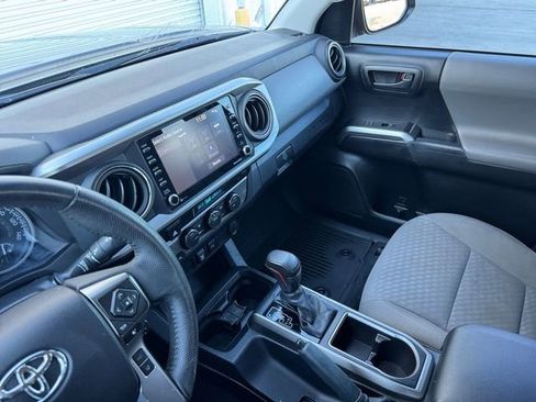 Used 2022 Toyota Tacoma SR5 image 12
