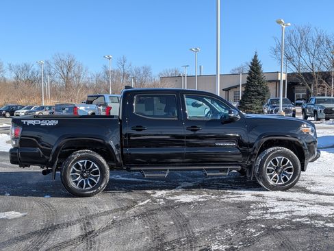 Certified 2023 Toyota Tacoma TRD Sport image 12