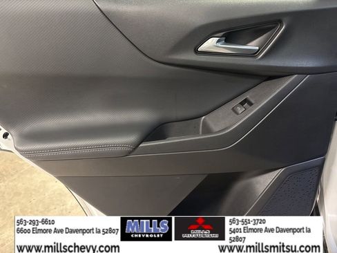 Used 2025 Chevrolet Equinox LT image 11