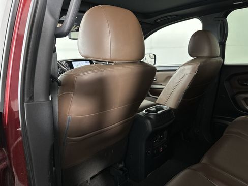 Certified 2021 Nissan Titan Platinum Reserve w/ Moonroof Package image 28