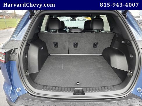 Used 2026 Chevrolet Equinox LT w/ Convenience Package II image 32