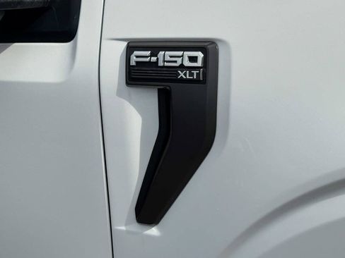 Used 2022 Ford F150 XLT w/ Equipment Group 302A High AWD/4WD image 9
