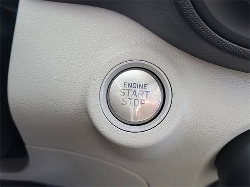 New 2026 Hyundai Venue SEL image 8