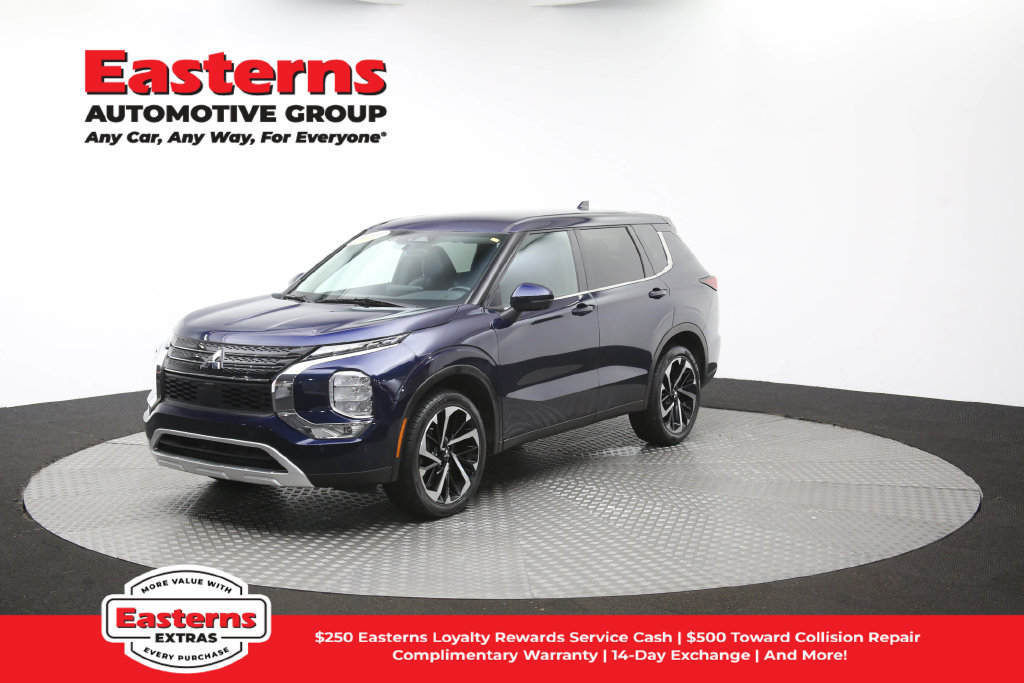 Used 2024 Mitsubishi Outlander SE FWD image 57