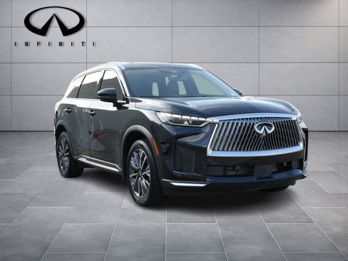 Certified 2026 INFINITI QX60 Luxe w/ Cargo Package AWD/4WD image 3