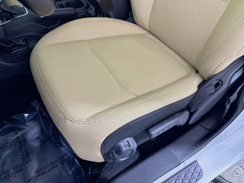 Used 2022 Jeep Gladiator Sport image 21