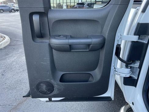 Used 2013 GMC Sierra 1500 SLE w/ Power Tech Package image 21