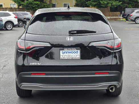 Used 2024 Honda HR-V Sport image 14