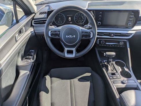 Used 2022 Kia K5 LXS image 15