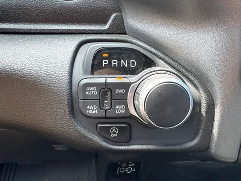 Used 2025 RAM 1500 Big Horn AWD/4WD image 15
