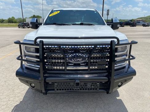 Used 2024 Ford F250 Lariat w/ Lariat Ultimate Package AWD/4WD image 9