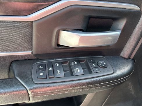 Used 2022 RAM 3500 Big Horn w/ Level B Equipment Group image 18