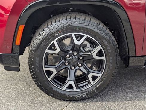 New 2025 Jeep Wagoneer Series II image 9