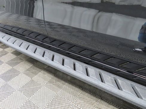 Used 2024 GMC Sierra 1500 AT4 w/ Technology Package image 57