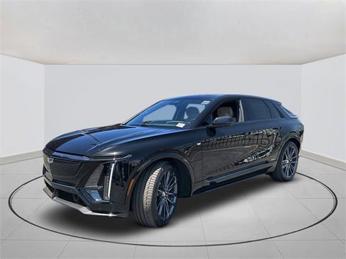 New 2026 Cadillac Lyriq V w/ Exterior Carbon Fiber Package image 4