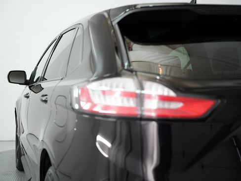 Used 2019 Ford Edge ST w/ Convenience Package image 72