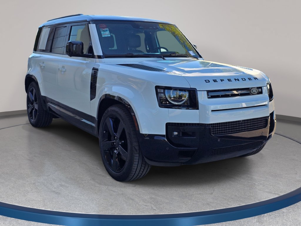 New 2026 Land Rover Defender 110 X-Dynamic SE AWD/4WD image 3