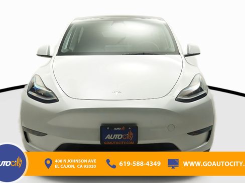 Used 2023 Tesla Model Y Long Range AWD/4WD image 4