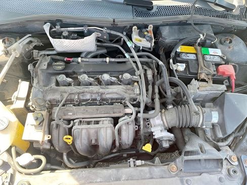 Used 2011 Ford Focus SE w/ 201A Rapid Spec Order Code FWD image 8