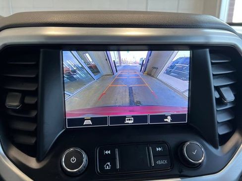 Used 2022 GMC Acadia SLT w/ Preferred Package AWD/4WD image 25