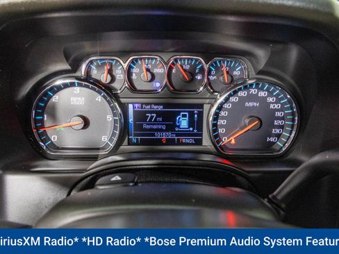 Used 2020 Chevrolet Suburban LT image 19