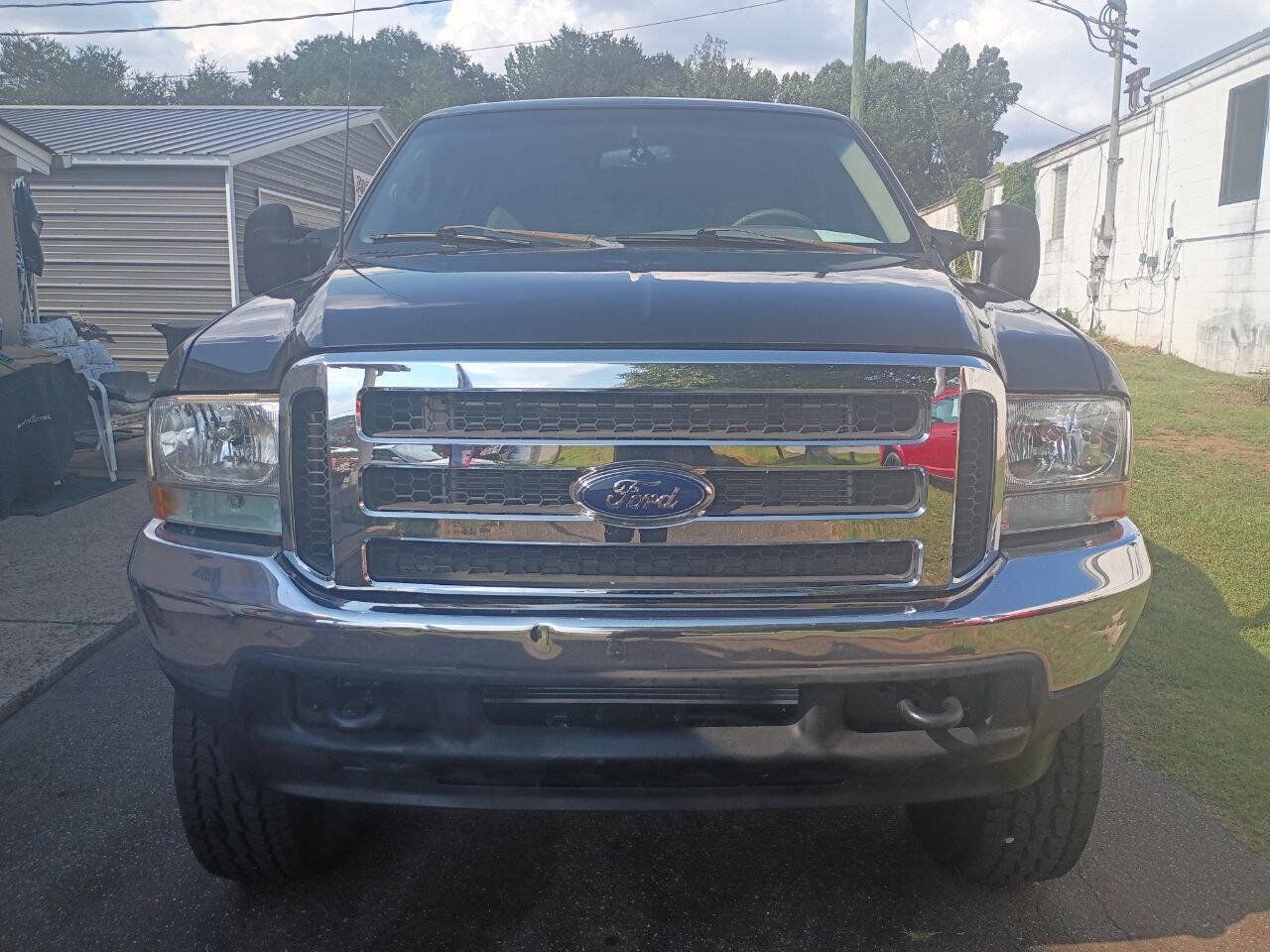 Used 2000 Ford Excursion Limited AWD/4WD image 3
