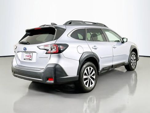 Used 2023 Subaru Outback Premium AWD/4WD image 19