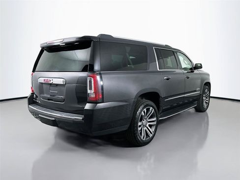 Used 2018 GMC Yukon XL Denali w/ Open Road Package AWD/4WD image 13