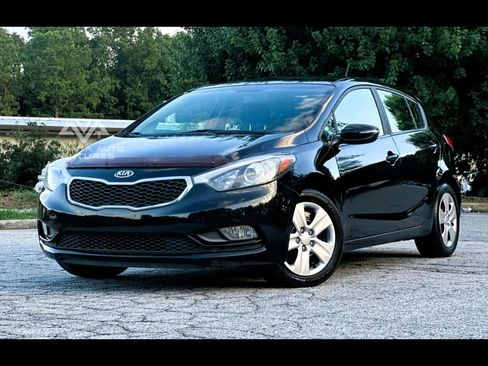 Used 2016 Kia Forte LX image 3