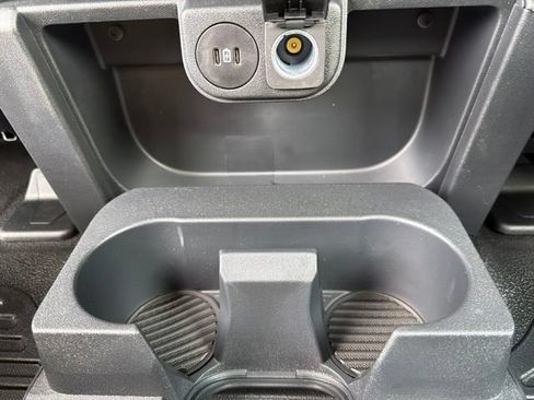 Used 2024 Ford F550 4x4 Crew Cab Super Duty image 15