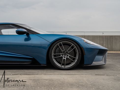 Used 2020 Ford GT image 15
