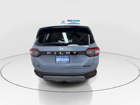 New 2026 Honda Pilot TrailSport image 9