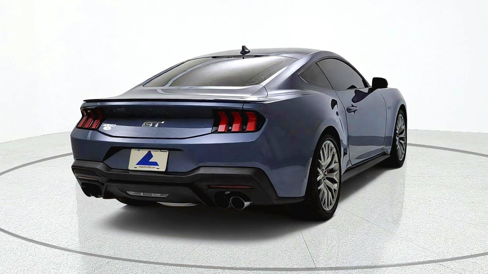 Used 2025 Ford Mustang GT Premium RWD image 6