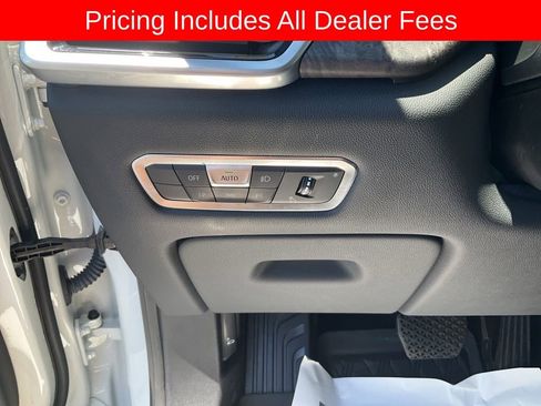 Used 2023 BMW X5 xDrive40i w/ Premium Package AWD/4WD image 7