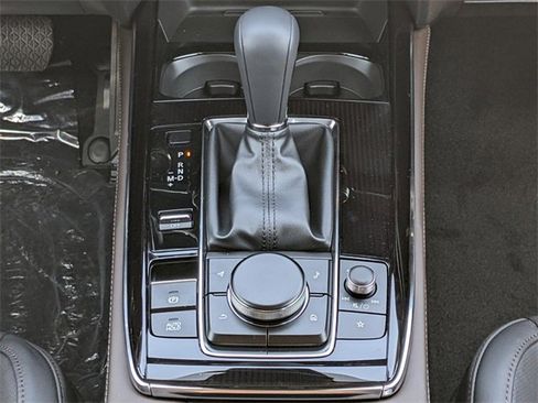 Used 2025 MAZDA CX-30 AWD 2.5 S w/ Premium Package image 18