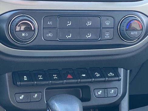 Used 2022 Chevrolet Colorado ZR2 w/ ZR2 Dusk Special Edition image 15