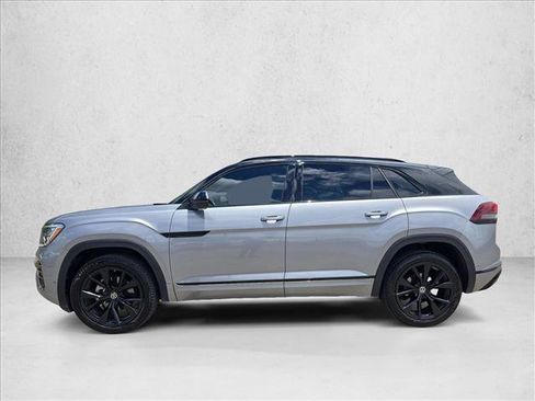 Used 2024 Volkswagen Atlas Cross Sport SEL Premium R-Line AWD/4WD image 8